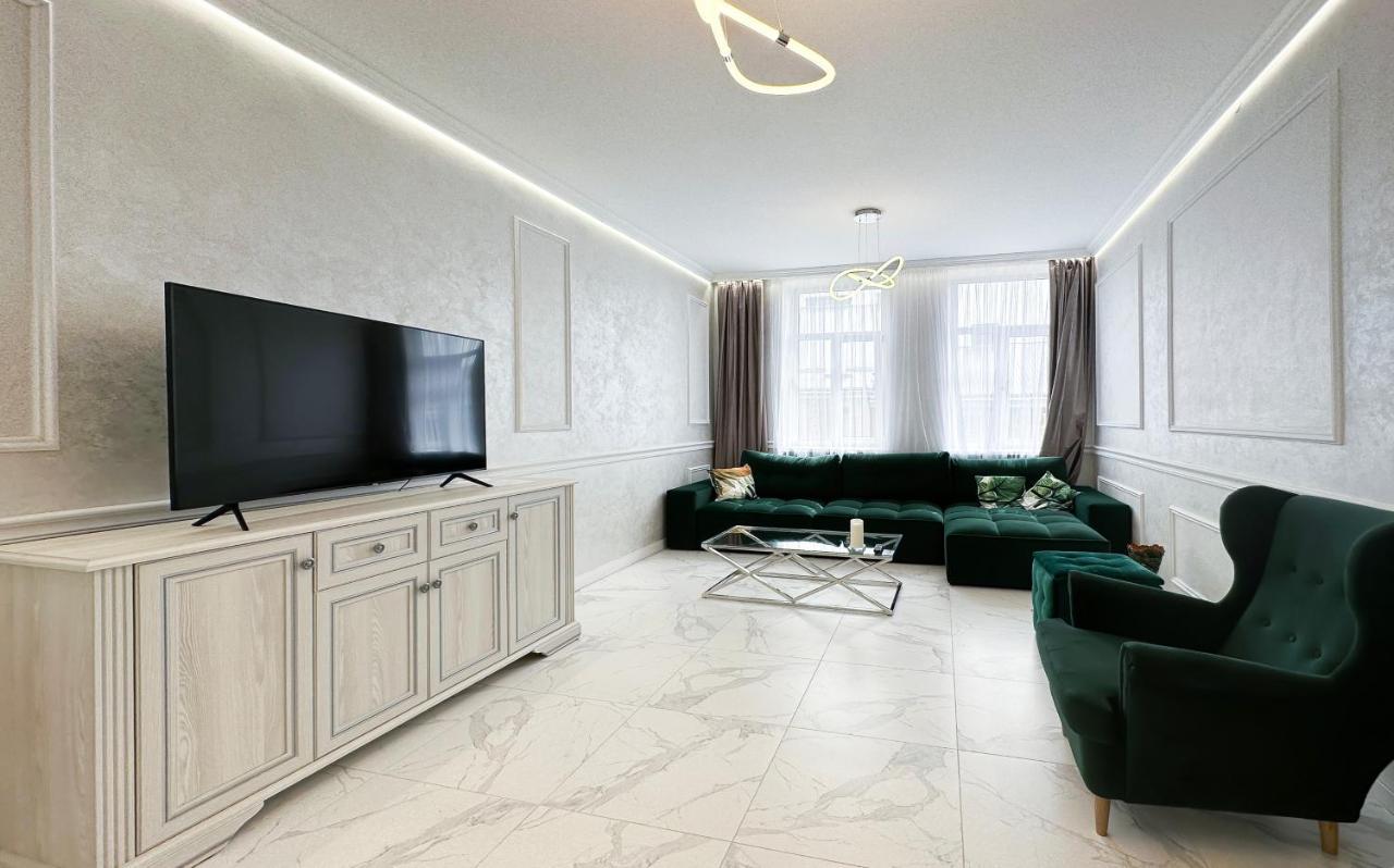 Tamanska Apartments Львов Экстерьер фото
